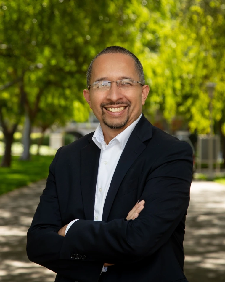 Johnny Cruz